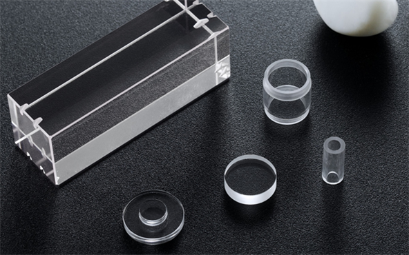 藍(lán)寶石玻璃的生物兼容性特點(diǎn)